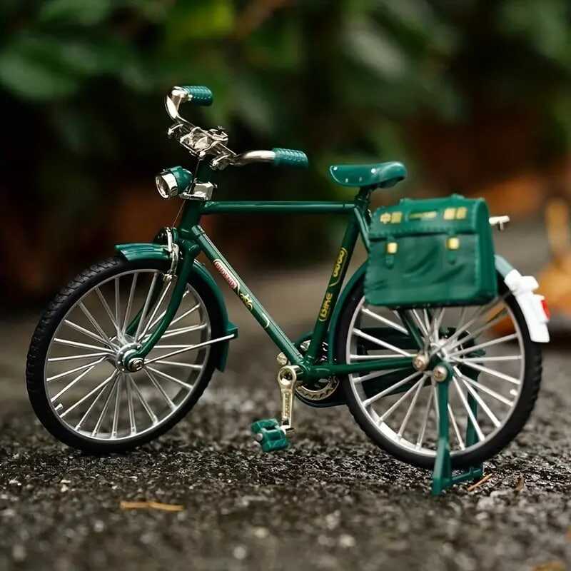 Add a Vintage Touch to Your Home Decor with this DIY Retro Bicycle Model!
