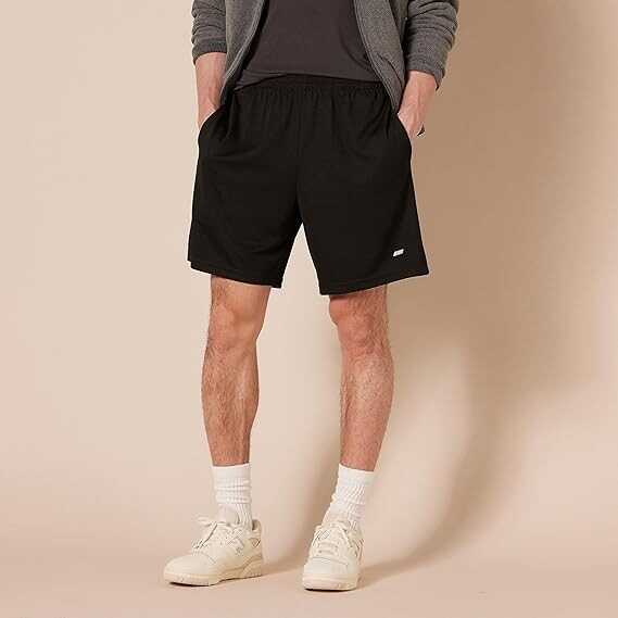 Amazon Essentials Men's Performance Tech Loose-Fit Shorts (Available in Big & Tall), Pack of 2