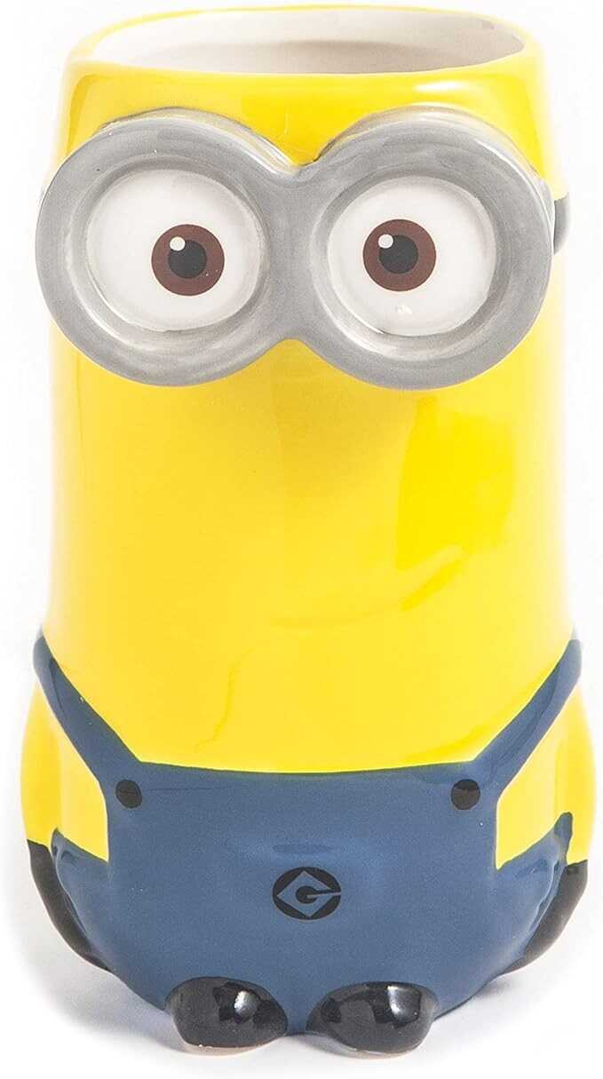 Zak Designs Despicable Me Kevin Minion 3D Sculpted Ceramic Coffee Mug for Hot Drinks, 14 oz