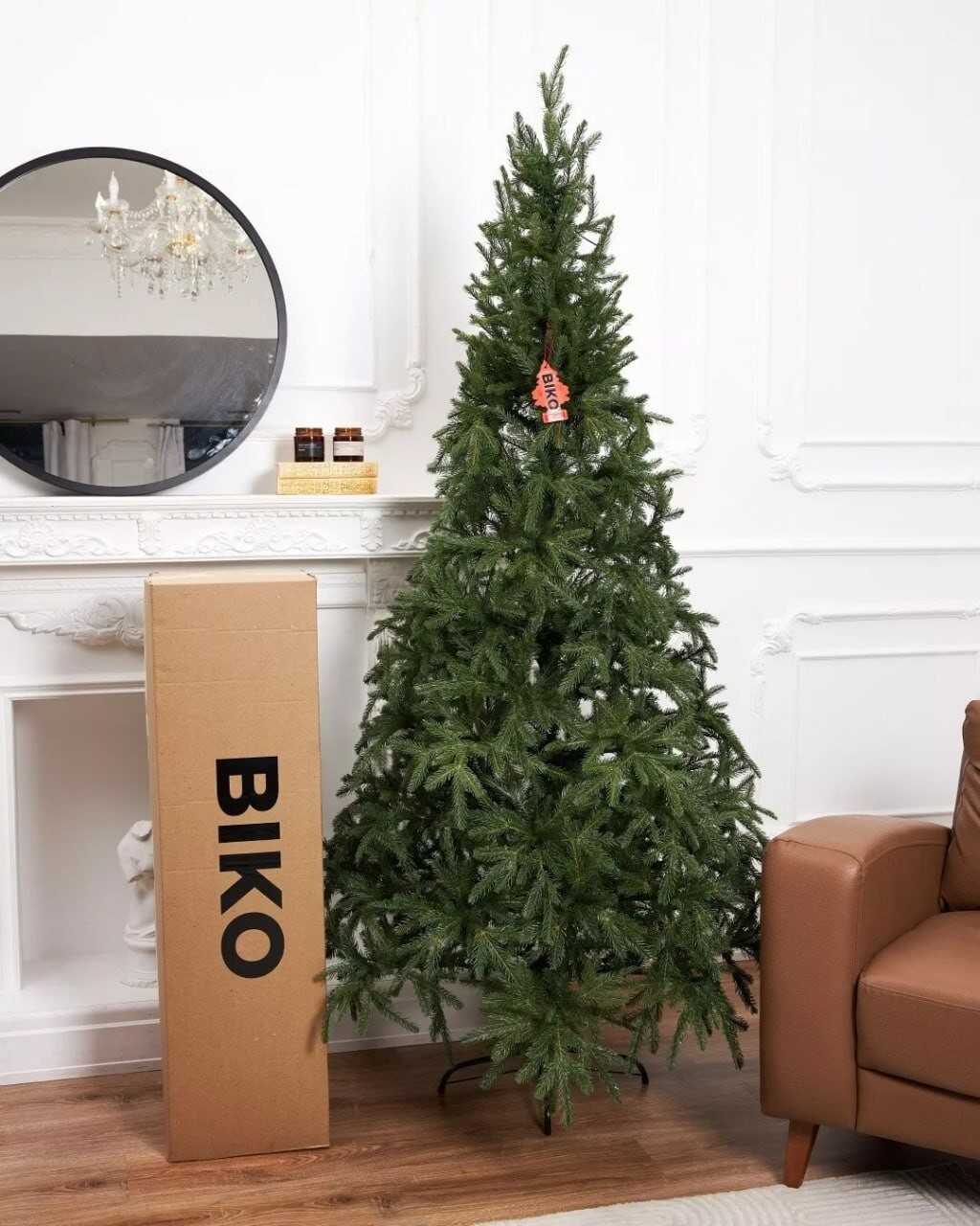 New Year royal Christmas tree molded collapsible, height 180 cm