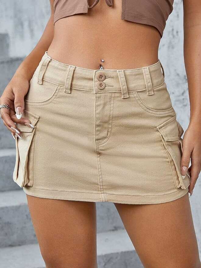 WDIRARA Women's Low Waist Button Bodycon Mini Cargo Denim Skirt with Pocket