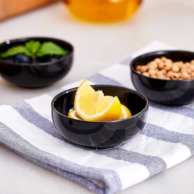 Swuut Ceramic Pinch Bowls,2.5 oz Mini Prep Dip Bowl Set,Small Dipping Salsa Charcuterie Soy Sauce Side Dish for Sushi,Set of 6(Black)