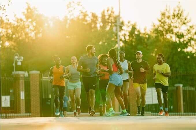 Saucony Men's Multi-Pack Mesh Ventilating Comfort Fit Performance No-Show Socks