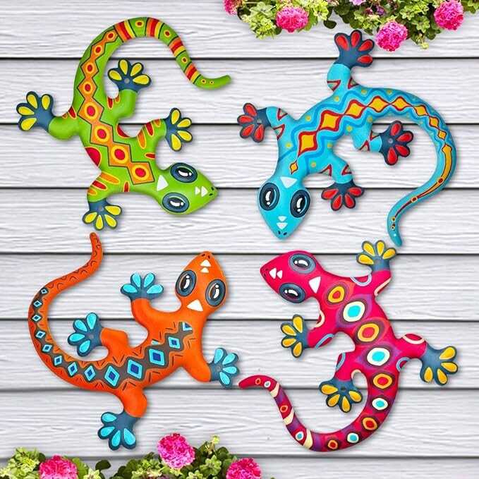 Kggetr Metal Gecko Wall Art Decor- Outdoor Lizards Hanging Decoration for Garden Yard Fence Patio Balcony,Gift for Mom Dad Friends(4 Pack)