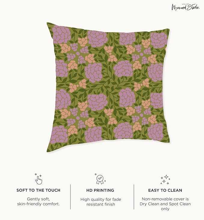 Wynwood Studio Retro Floral Indoor Decorative Throw Pillow, 18" x 18", Malvas